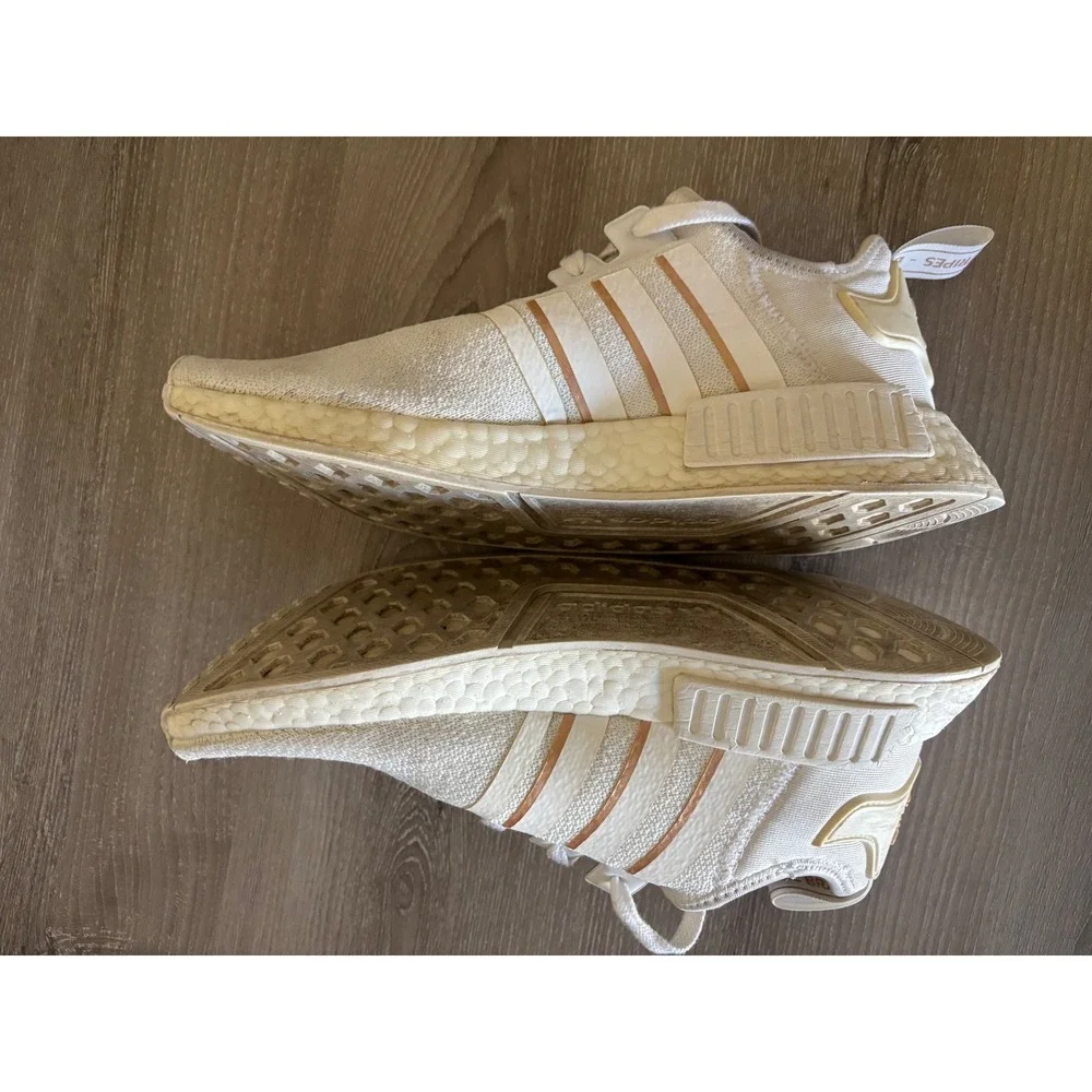 Adidas Boost Women's 9.5 White Rose Gold Stripes Sneakers‎ Shoes Activewear READ